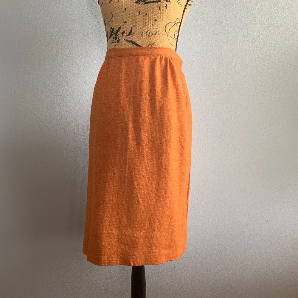 1950s Dalemoor MCM Skirt Set in Amber - Picture 9 of 11